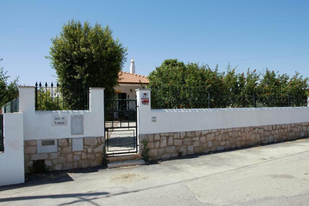 Guest House Alfarrobeiras Albufeira Exterior foto