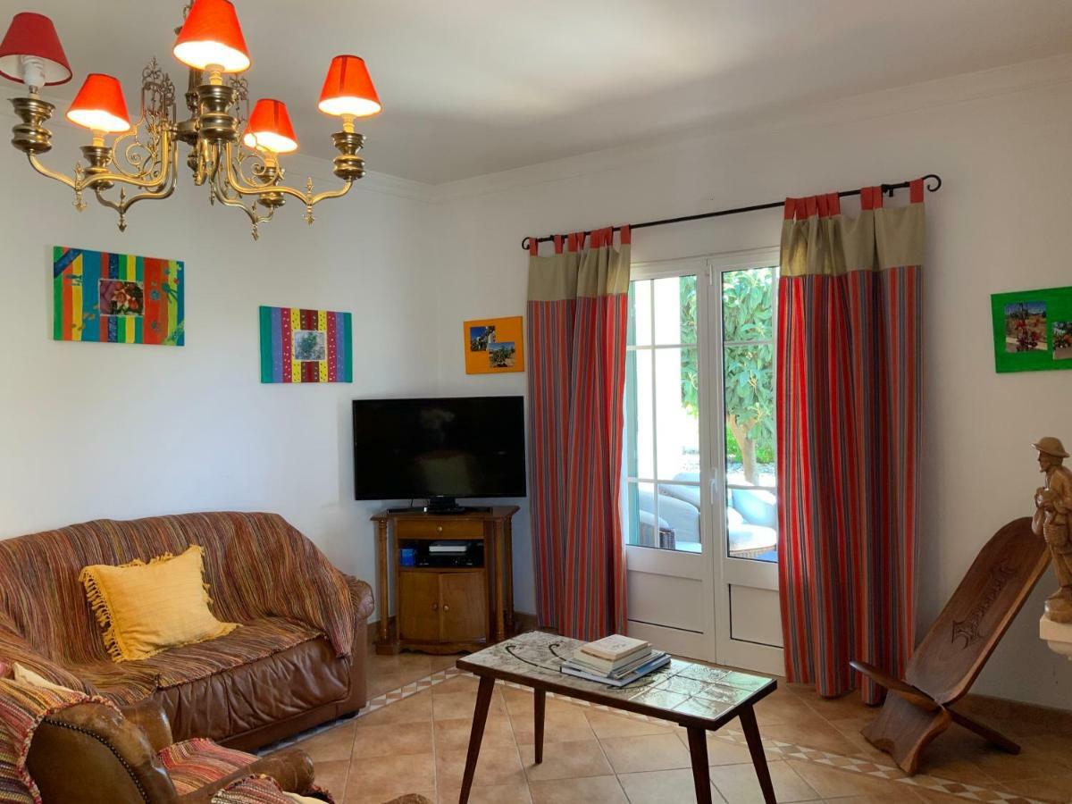 Guest House Alfarrobeiras Albufeira Exterior foto