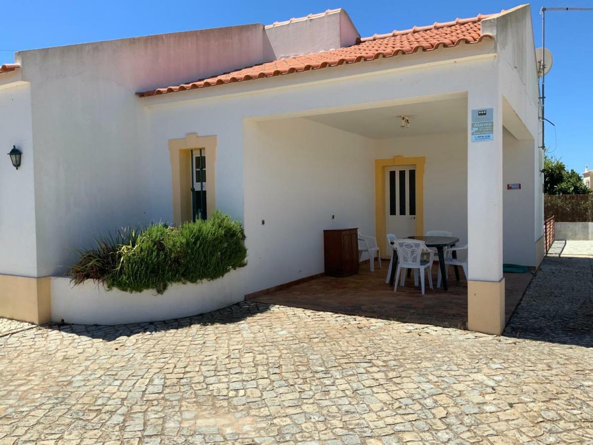 Guest House Alfarrobeiras Albufeira Exterior foto