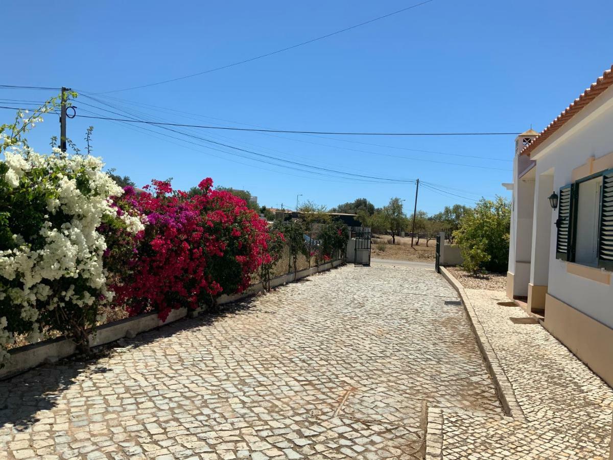 Guest House Alfarrobeiras Albufeira Exterior foto